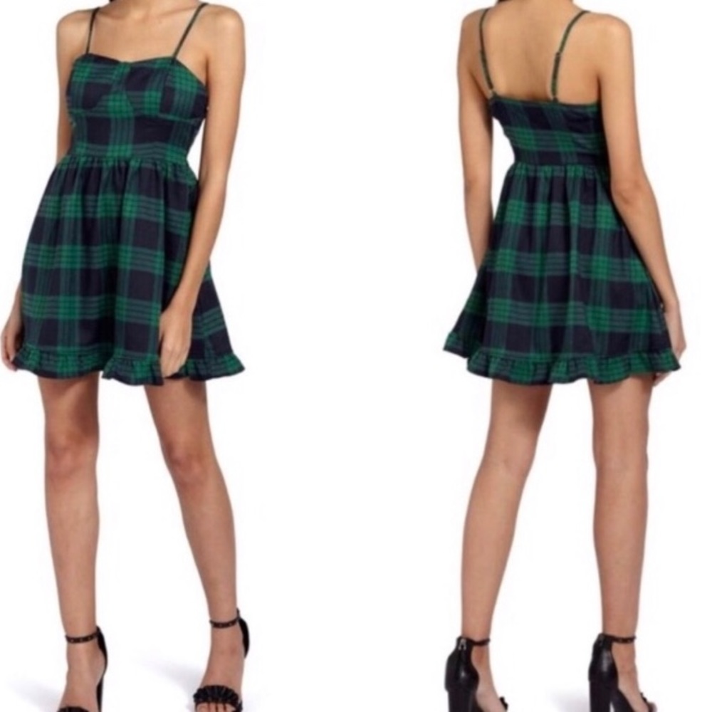MISSGUIDED GREEN PLAID DRESS